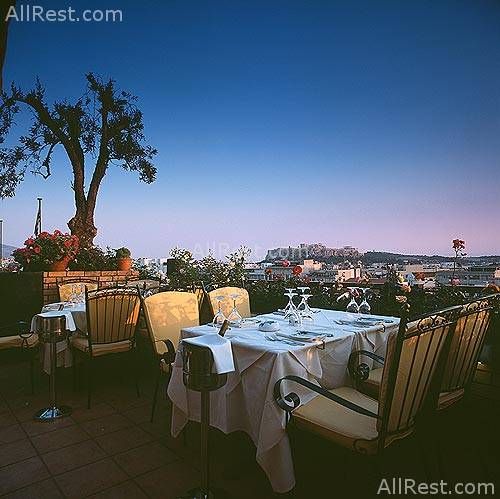 Titania Hotel 37